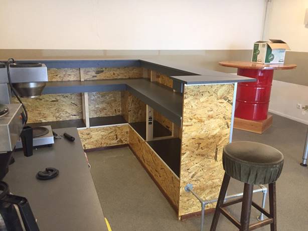 bar2.jpg