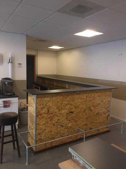 bar4.jpg